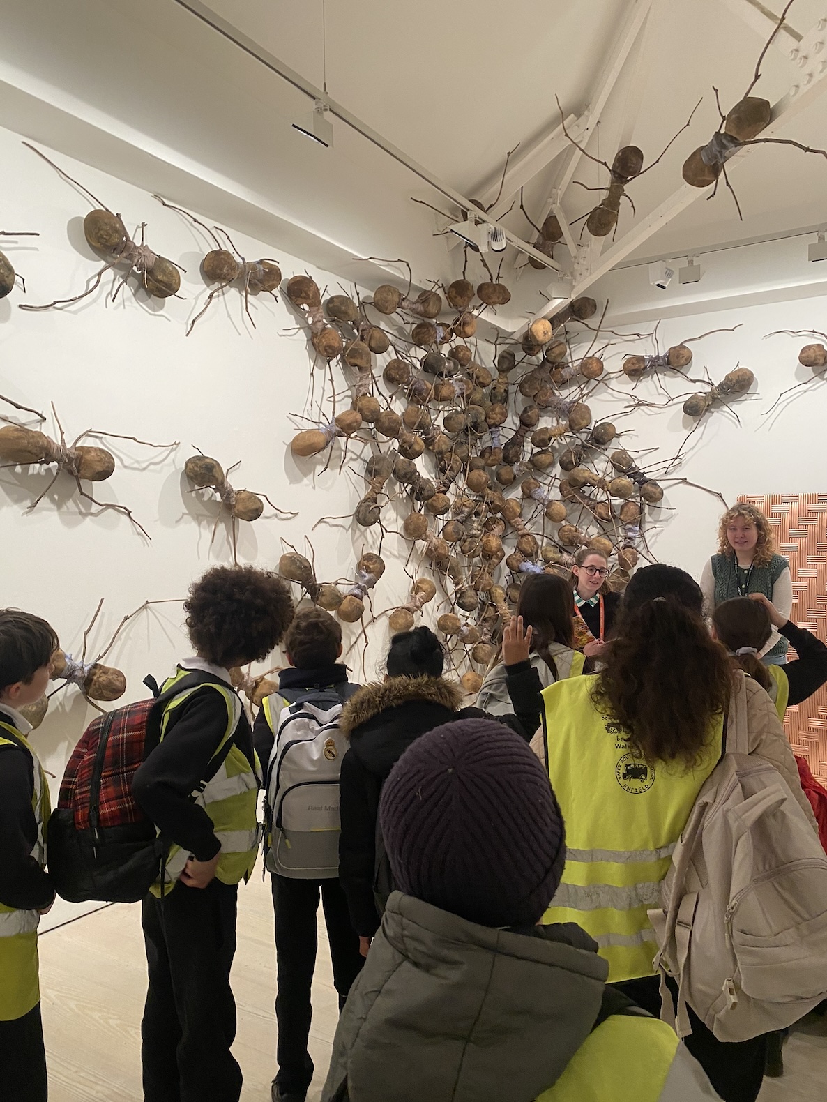 Children at the Saatchi Gallery